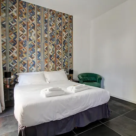 Modern House Near Trastevere *