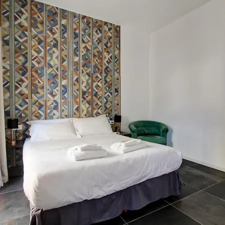 아파트 Modern House Near Trastevere